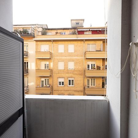 Tra Porta Susa E Piazza Statuto -Cortile Interno- Турин Экстерьер фото